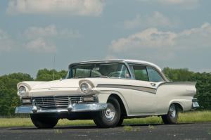 Ford Fairlane 500 Supercharged Victoria Hardtop Coupe '1957
